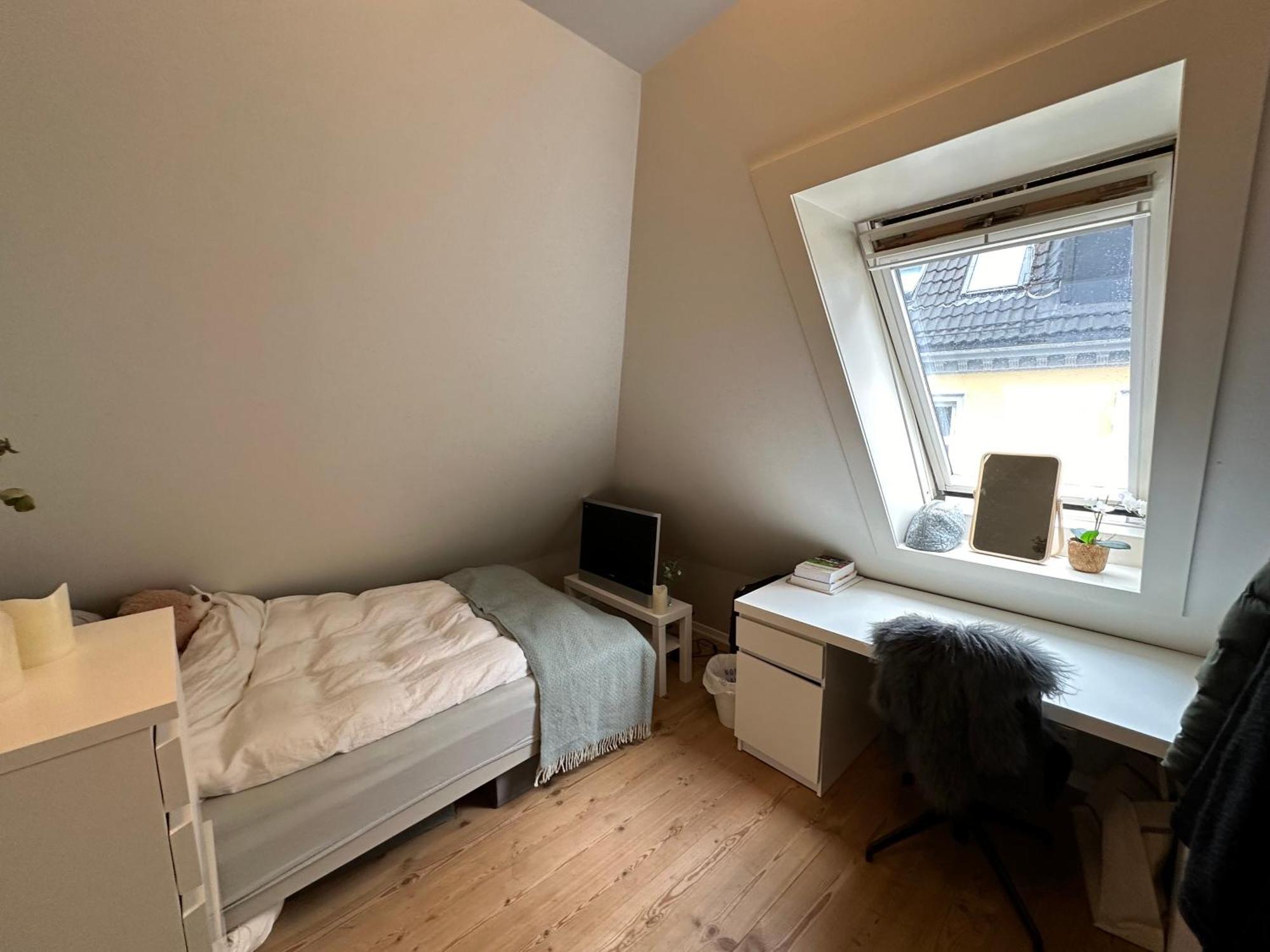 Sjarmerende Bolig Like Ved Togstasjonen Apartment Bergen Exterior foto