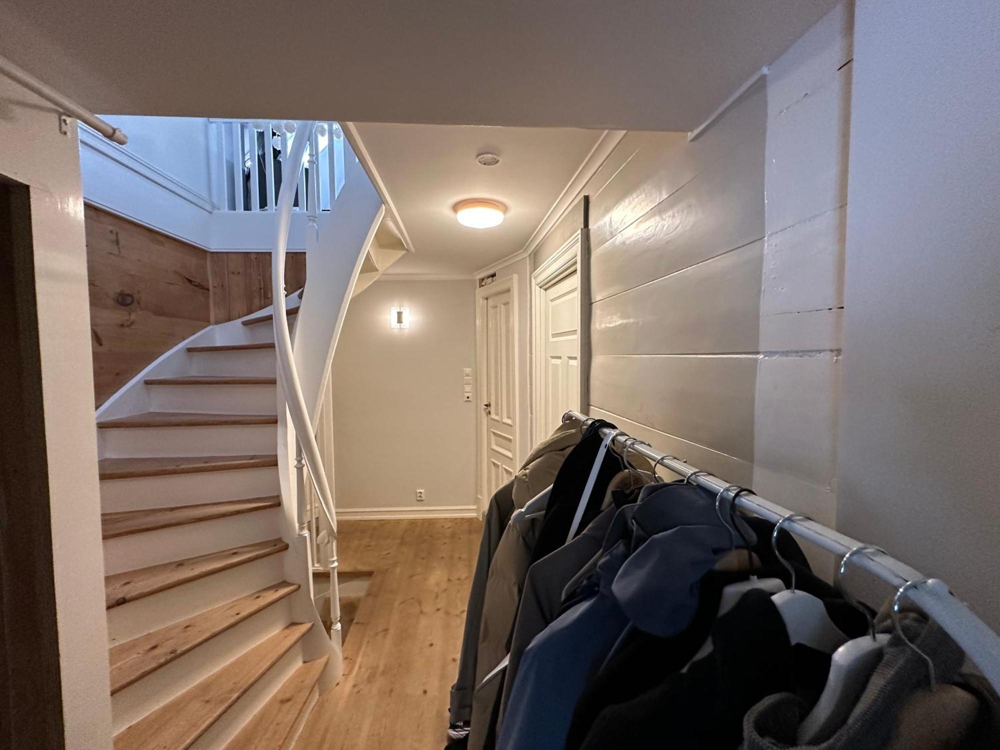 Sjarmerende Bolig Like Ved Togstasjonen Apartment Bergen Exterior foto