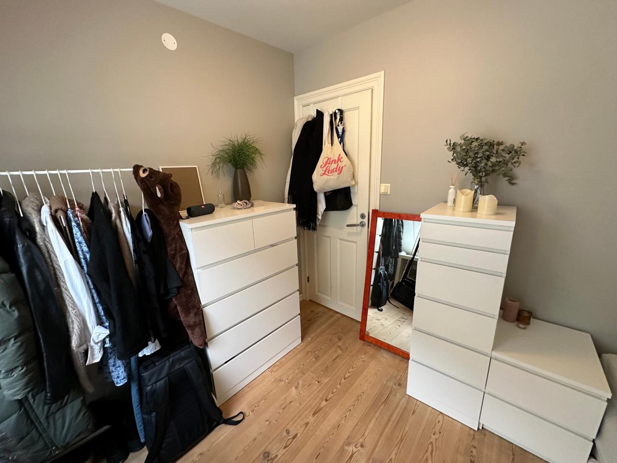 Sjarmerende Bolig Like Ved Togstasjonen Apartment Bergen Exterior foto
