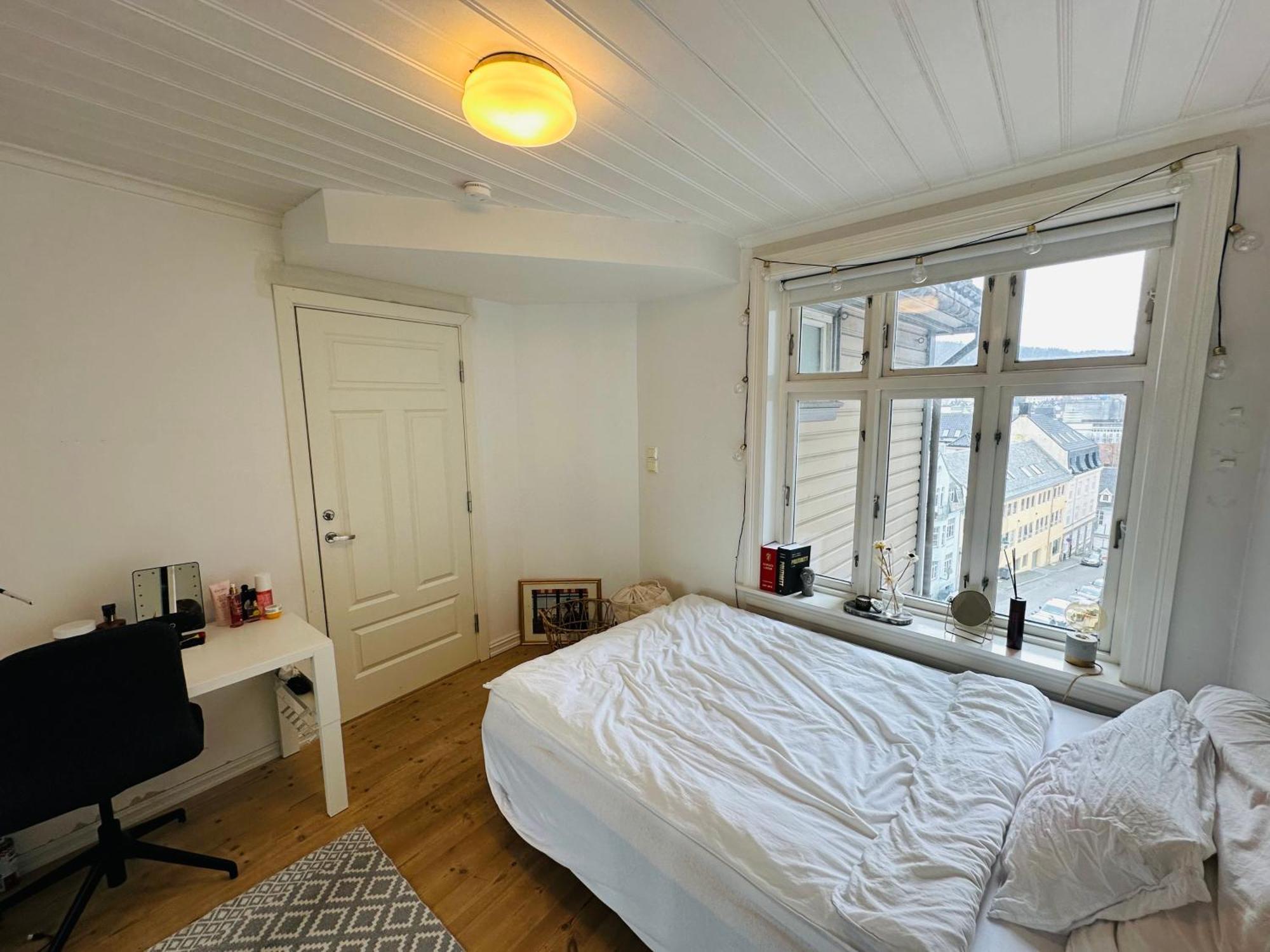 Sjarmerende Bolig Like Ved Togstasjonen Apartment Bergen Exterior foto