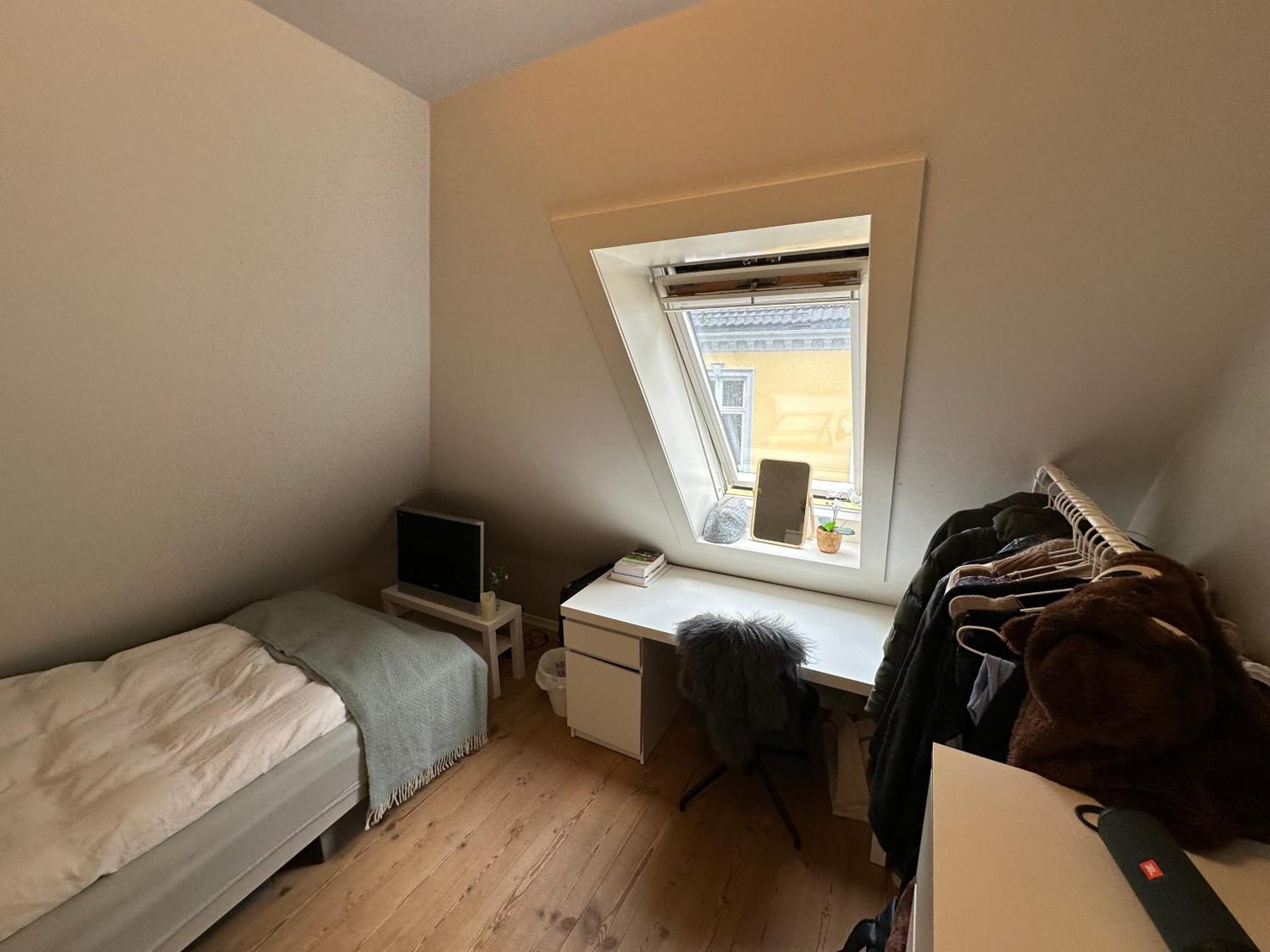 Sjarmerende Bolig Like Ved Togstasjonen Apartment Bergen Exterior foto