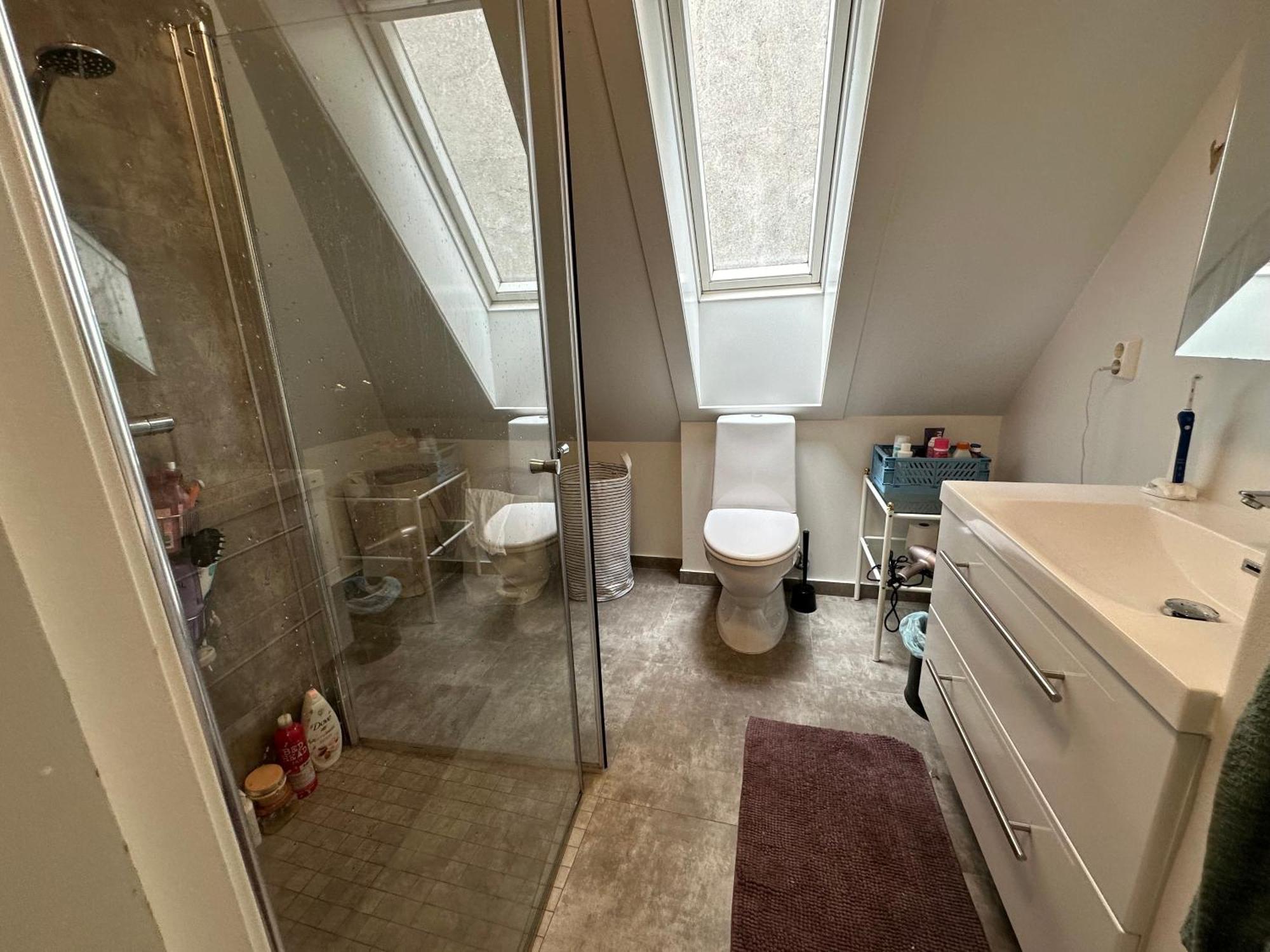 Sjarmerende Bolig Like Ved Togstasjonen Apartment Bergen Exterior foto